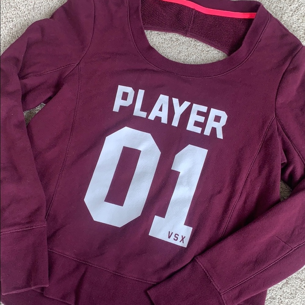 VS Sport sweater